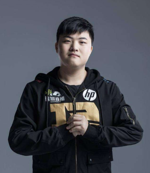 七禾东吴杯英雄联盟战报分析与交易策略